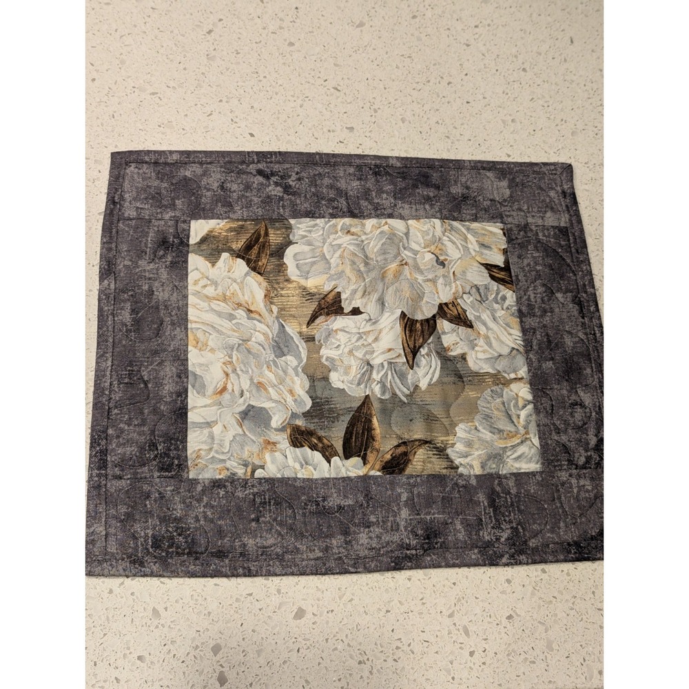 Quilted Placemats (6) and Table Runner (1) Set Of 7 - Reversible Floral Peonies - Picture 11 of 14